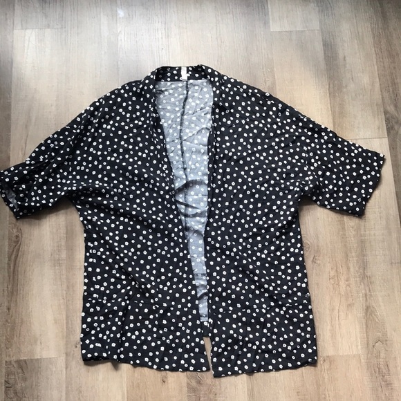 Ripzone open front Daisy print kimono cardigan short sleeve - Picture 1 of 3